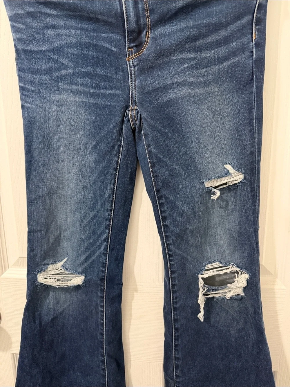 American Eagle Outfitters Dark Blue Distressed Super High Rise Flare Jeans 0S - Picture 2 of 6